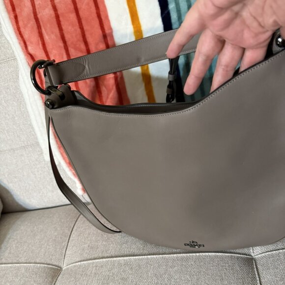 Coach Shoulder/Cross Body Bag Hobo X Large - NWT - Picture 2 of 7